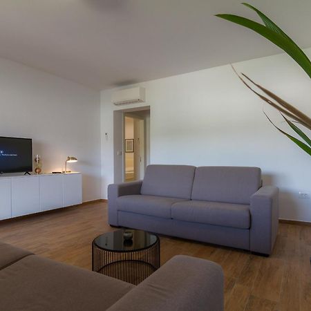 Villa Royal Supetarska Draga Room photo