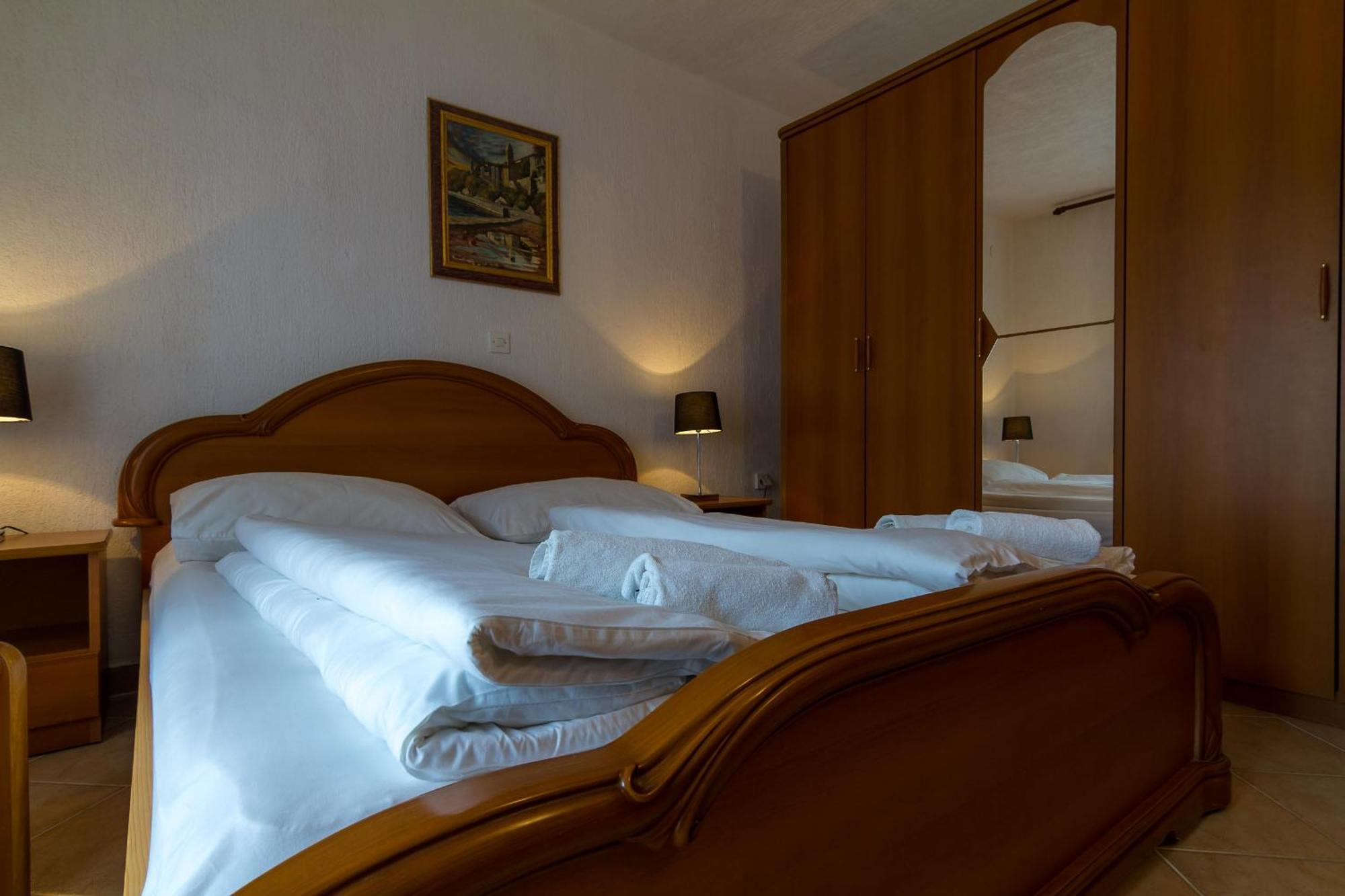 Villa Royal Supetarska Draga Room photo